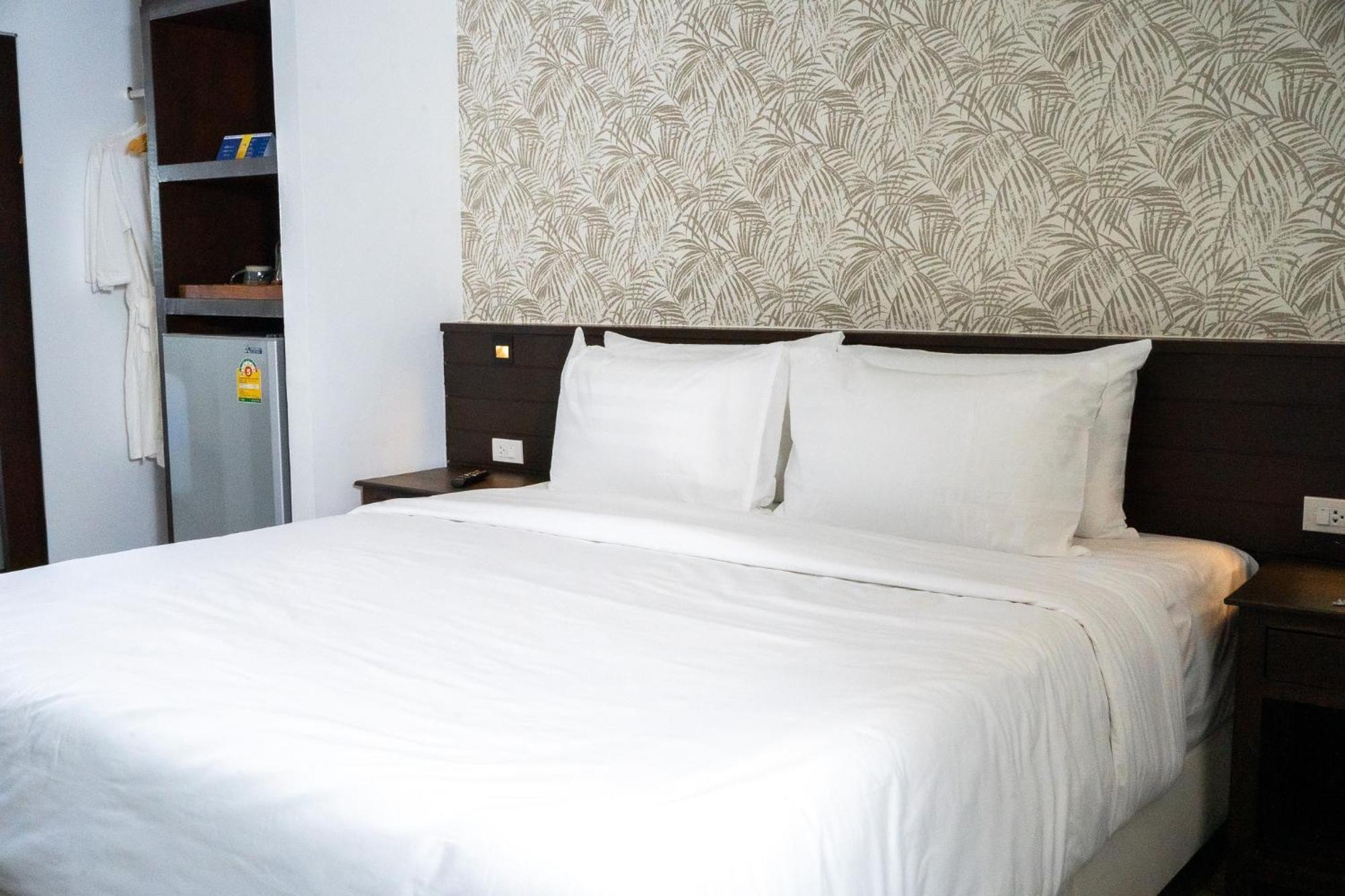 Singharaj Boutique Hotel Чиангмай Екстериор снимка