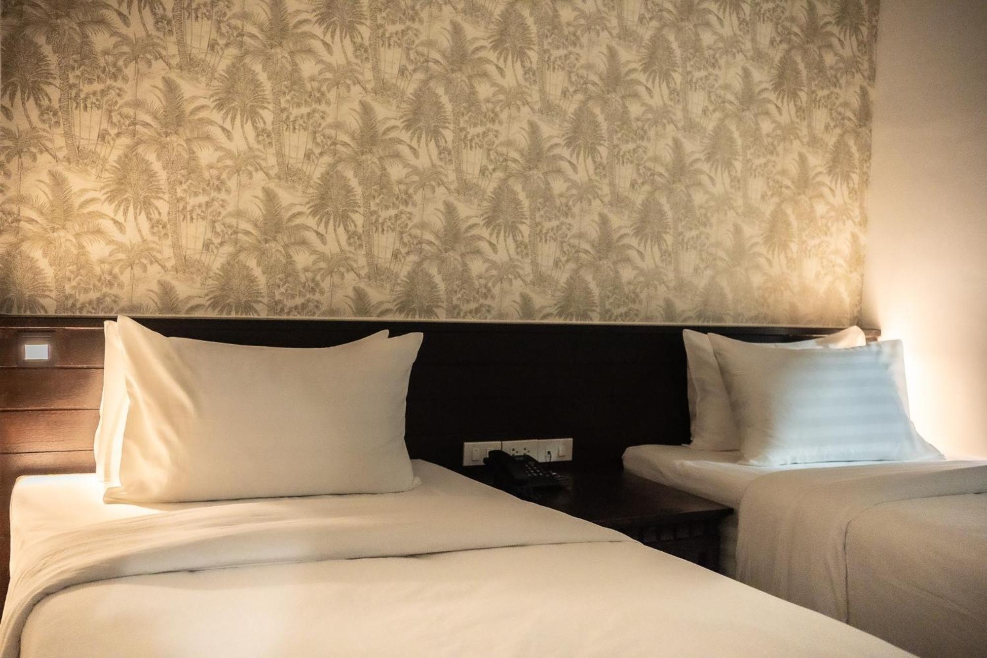 Singharaj Boutique Hotel Чиангмай Стая снимка